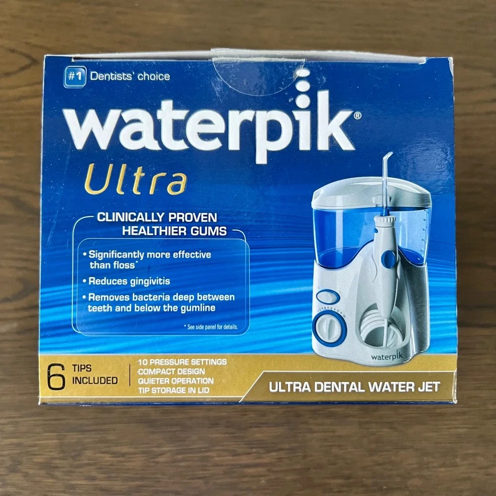 Waterpik Ultra Dental Water Jet WP-100W White Blue 10 Settings 6 Tips New Box